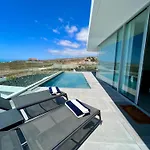 Βίλα Veiga With Heated Pool Callao Salvaje