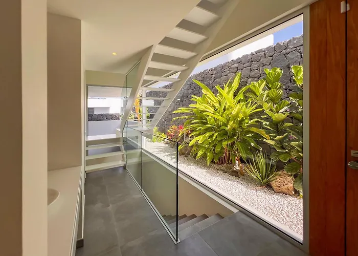 Villa Veiga With Heated Pool *