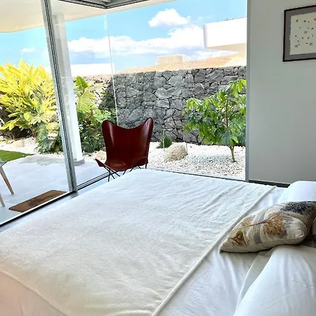 Βίλα Veiga With Heated Pool Callao Salvaje