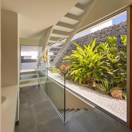 Villa Veiga With Heated Pool *